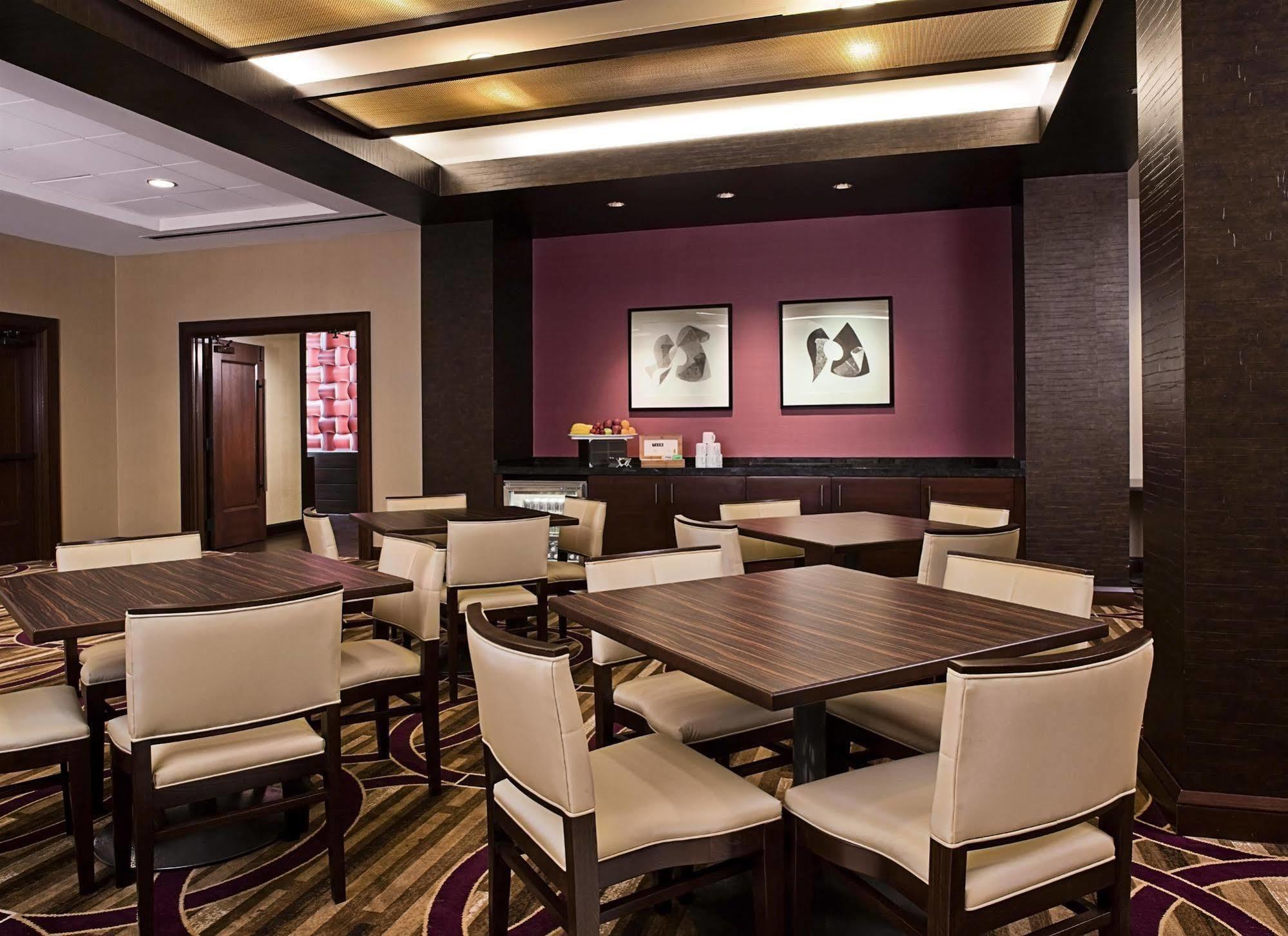 Hotel Hilton Fairfax, Va Zewnętrze zdjęcie